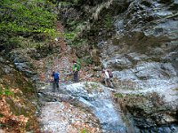 Su questo lato ci sono corde nei passaggi più stretti e delicati  IMG 0607