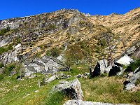 Le baite con il alto il Costone la Mara 1934mt  DSCN8366