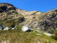 Anzi salutiamo le due mete di oggi a sinistra ed a destra  DSCN8432