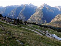 Monte Angone, qui finisce anche la strada percorribile senza autorizzazione  DSCN9314