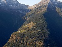 Valle d'Usedi di fronte a noi In basso Loita e sopra Garnei  DSCN9315