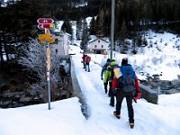 Ci incamminiamo sul ponticello  IMG 0110