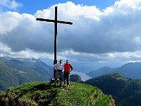 Foto ricordo al Sasso Gordona 1410mt  IMG 0875