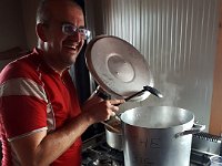 Il cuoco Massimo sta cuocendo i pizzoccheri  IMG-20181125-WA0019