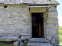 Lo spartano rifugio Alpe d'Alnasca 2030mt  IMG 0847