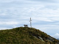 Panchina belvedere, qui prende il cellulare, in capanna il segnale è assente  IMG 3590