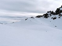 Al centro della foto il Passo delle Colombe 2381mt e la conca ghiacciata del laghetto dei Campanitt  IMG 4134