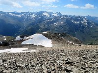 La dorsale che abbiamo percorso, a destra di vede il Passo della Forcola  IMG 4535