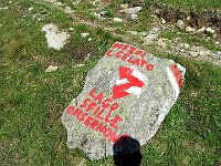 Le chiare indicazioni, proseguiamo a sinistra  IMG 6080