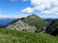 Il Cregnell 2527mt, a destra il Pianca Q2377 (la cima più alta)  IMG 6116