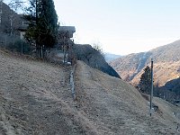 A questo bivio si prende a SINISTRA  IMG 6903