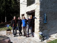 Foto ricordo all'Alpe de la Piazza  IMG 0575