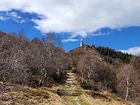 Discesa alla Forcella di Arasio 1481mt  20230416 105604