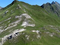 Sentiero per la vetta del Camoghè, vista verso la bocchetta  IMG 2579