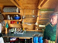 Interno del bivacco  20230723 123811