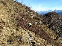 Ritorniamo alla bocchetta per scendere verso Pilone  IMG 4732