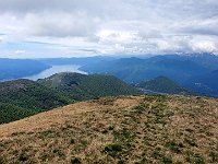 Cima molto panoramica verso il Lago Maggiore  20240505 113239