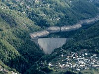 Zoom sulla diga di Vogorno  IMG 5286