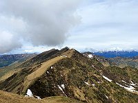 La bella dorsale verso il Pizzo di Gino  20240602 110309