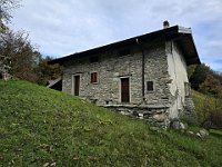 Baita sul percorso  20241023 105055