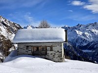 Baite attorno alla Capanna Bovarina  20250216 104815