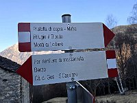 Le indicazioni per il rifugio  20250319 090517