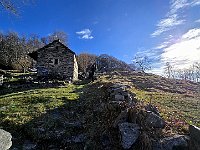 Sentiero per Monti Motti  20250330 090529