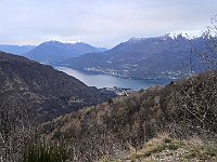 Il percorso è in piano con vista lago  20250402 073150