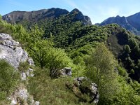 La dorsale che prosegue verso il Monte Pilastro  DSCN3892