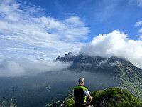 Imerio scruta l'orizzonte  20250521 091028