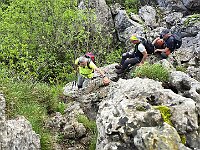 Per salire il Monte Ocone cima N si deve scalare un bel passaggio roccioso (passaggi di II)  20250521 094934