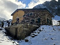 Dopo pranzo ci prepariamo a tornare per una via diversa dalla salita  20251002 130253