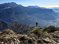 A sinistra il Resegone ed in basso la città di Lecco  20260107 111835