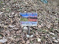 Il cartello avverte che il Rifugio Casera Varrone oggi è CHIUSO  20260225 075344