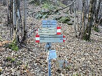 Indicazioni, si segue per Sasso Rosso  20260325 074319